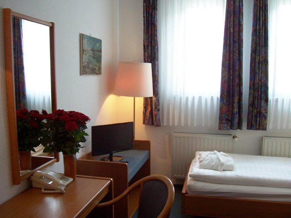 Hotel Vogtland Bad Elster Esterno foto